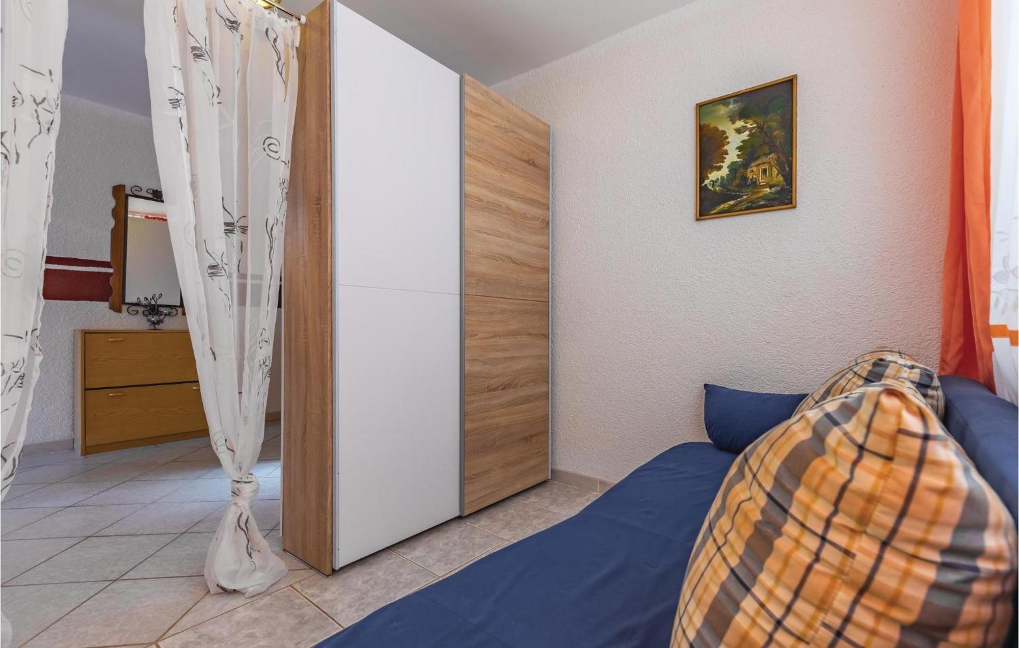 3 Bedroom Awesome Apartment In Pavicini エクステリア 写真